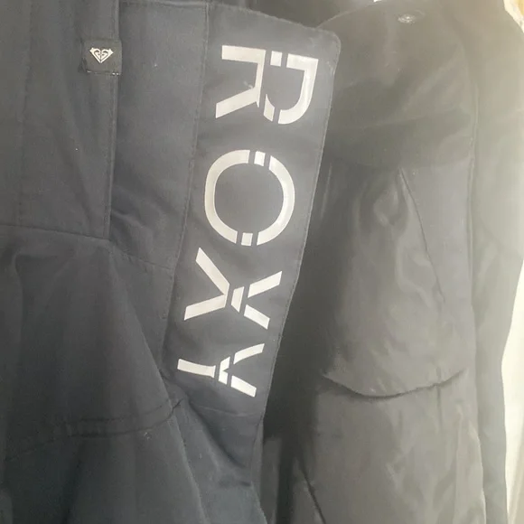 Roxy winter jacket. - Picture 3 of 5